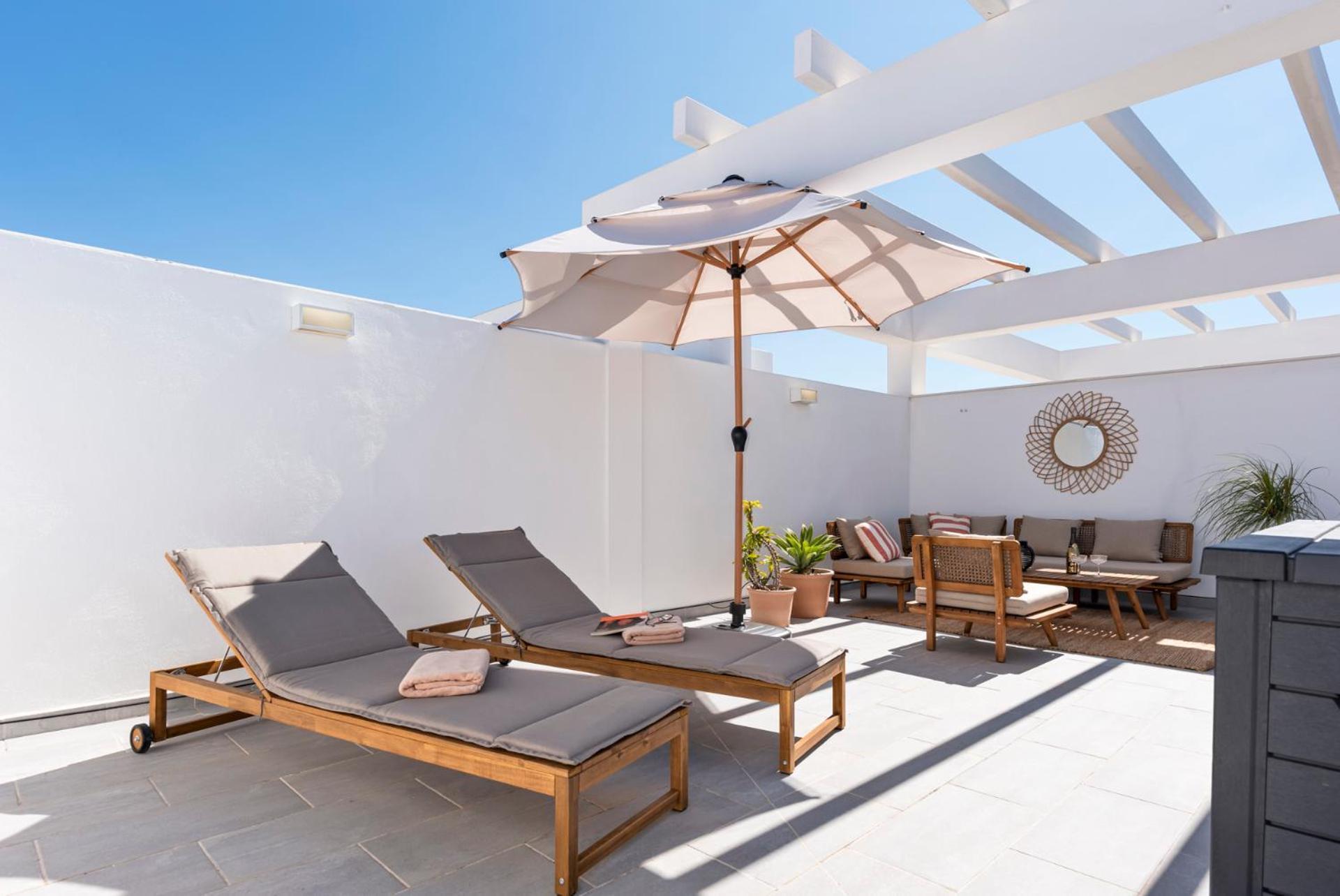 Lägenhet Luxury With Sunny Roof Terrace - Sonrisa *