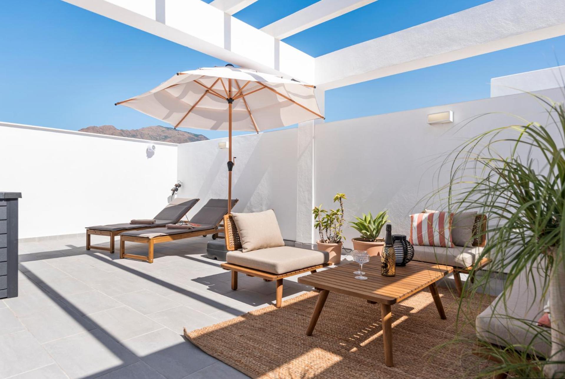 Luxury With Sunny Roof Terrace - Sonrisa Lägenhet Estepona